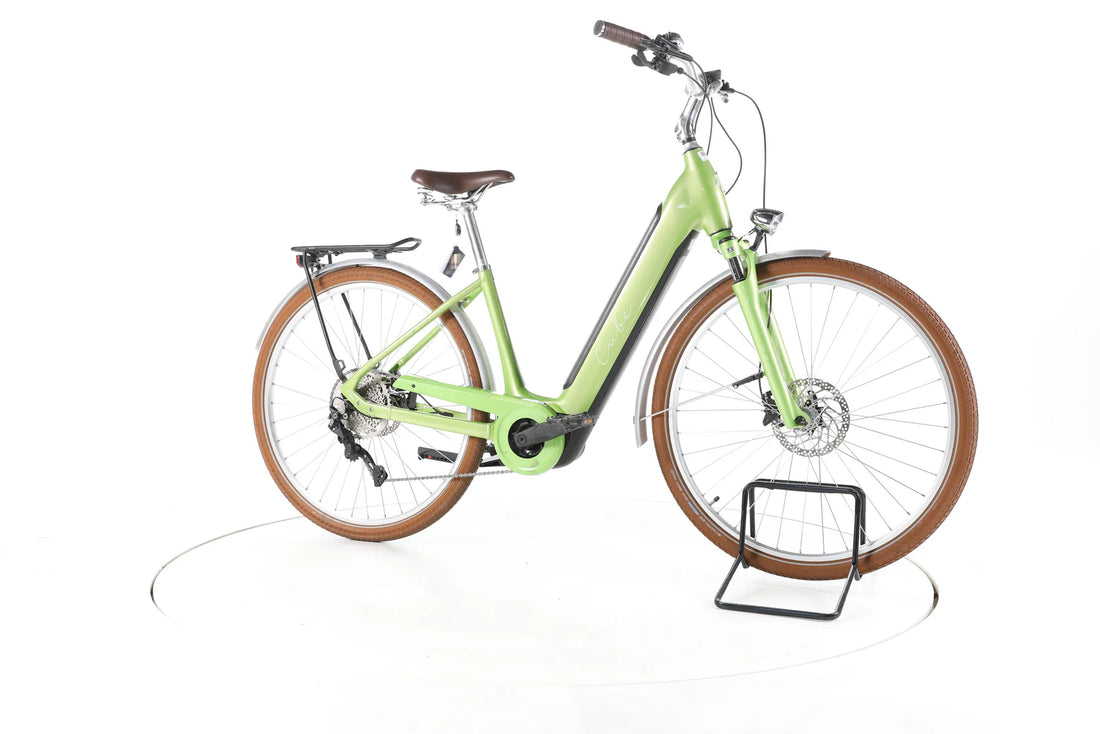 Cube Ella Ride Hybrid Trekking E-Bike Tiefeinsteiger